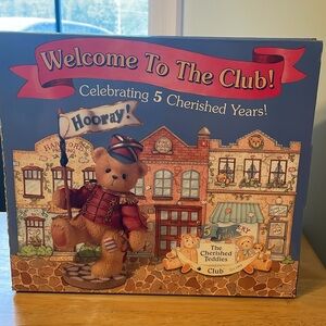 1999 Cherished Teddies 5th Anniversary Club Kit.